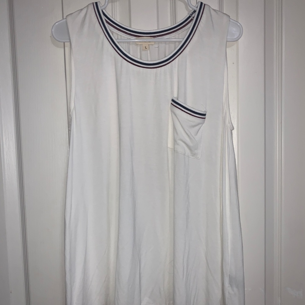 Soft white tank with neck detail